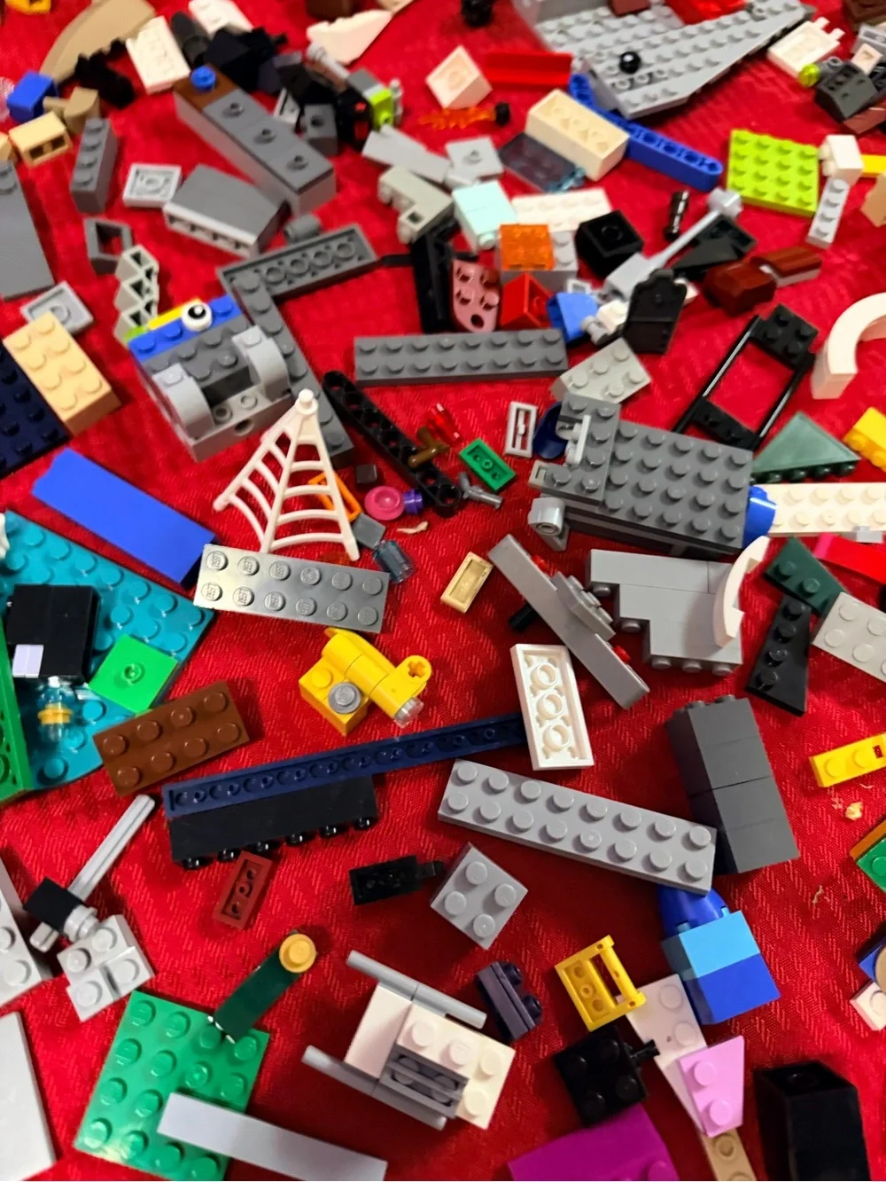 Huge lot of mixed Legos Mario kart, fighter etc w wicked , minifigure